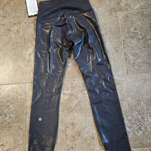 NEW Lululemon Wunder train high rise 28" foil leggings- size 4